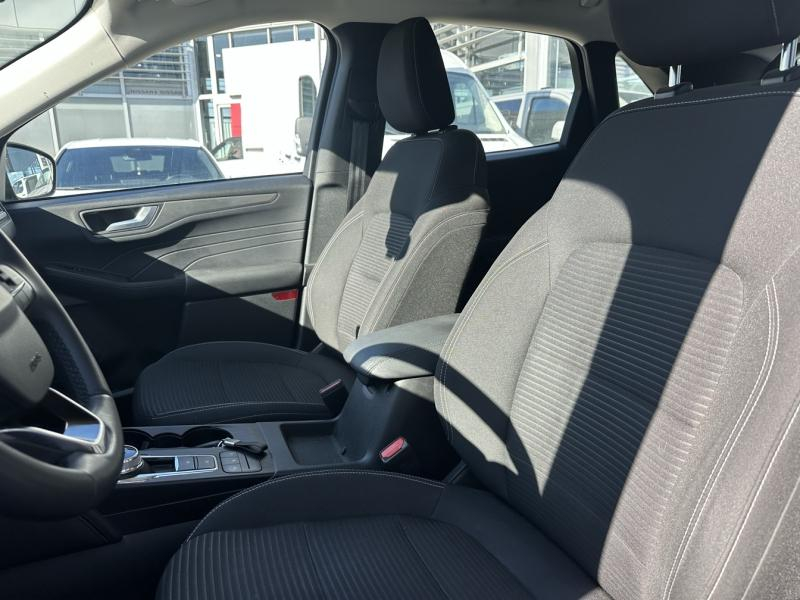 FORD Kuga d’occasion à vendre à NARBONNE chez SAVVIC AUTO (Photo 6)