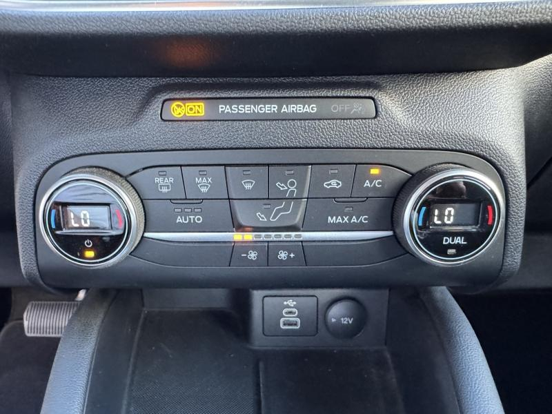 FORD Kuga d’occasion à vendre à NARBONNE chez SAVVIC AUTO (Photo 14)