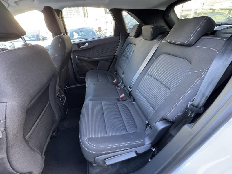 FORD Kuga d’occasion à vendre à NARBONNE chez SAVVIC AUTO (Photo 19)