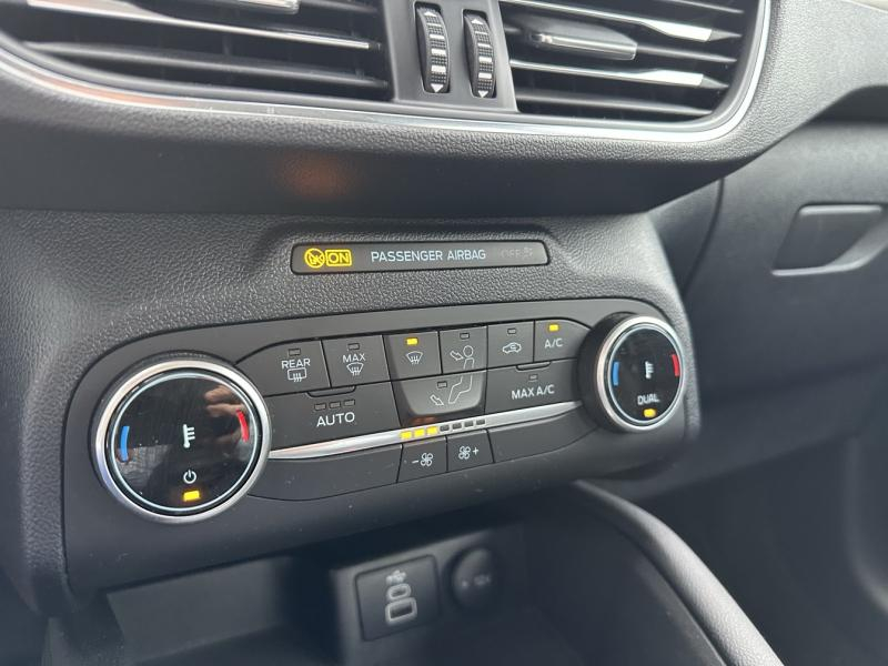 FORD Kuga d’occasion à vendre à NARBONNE chez SAVVIC AUTO (Photo 9)