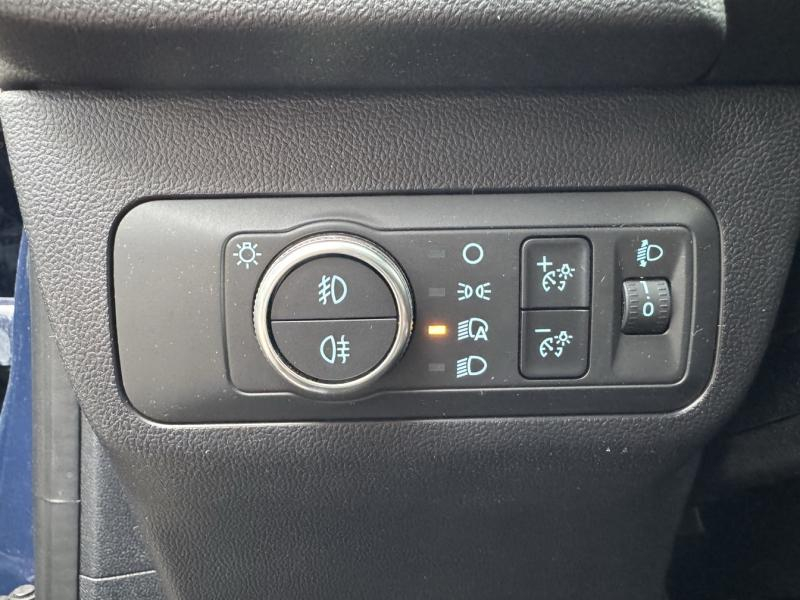 FORD Kuga d’occasion à vendre à NARBONNE chez SAVVIC AUTO (Photo 12)