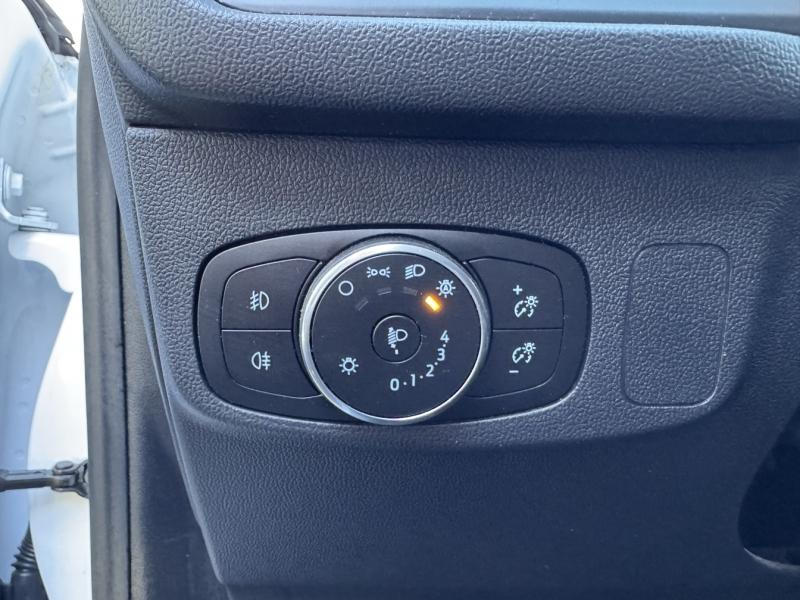 FORD Focus d’occasion à vendre à NARBONNE chez SAVVIC AUTO (Photo 17)