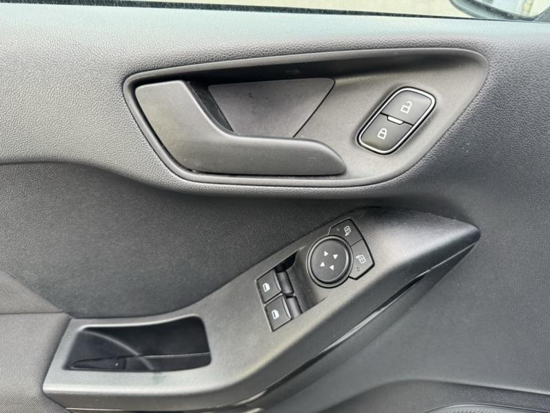 FORD Fiesta d’occasion à vendre à NARBONNE chez SAVVIC AUTO (Photo 13)