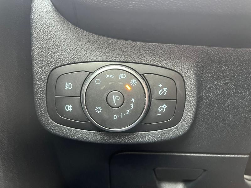 FORD Fiesta d’occasion à vendre à NARBONNE chez SAVVIC AUTO (Photo 12)