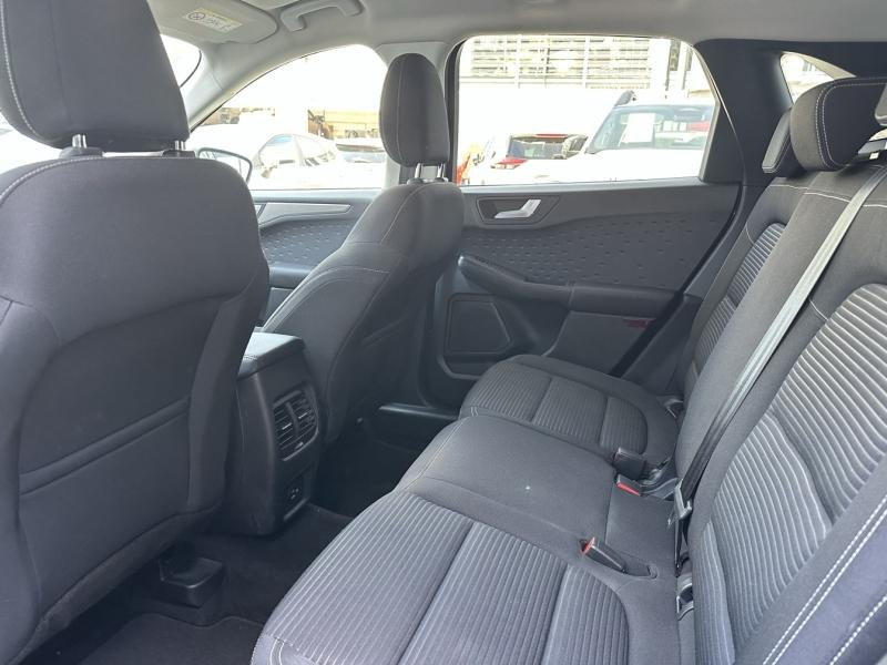 FORD Kuga d’occasion à vendre à NARBONNE chez SAVVIC AUTO (Photo 18)