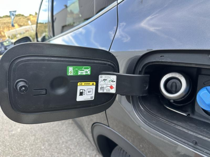 FORD Kuga d’occasion à vendre à NARBONNE chez SAVVIC AUTO (Photo 19)