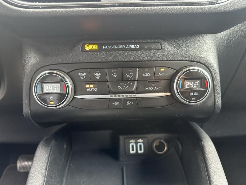 FORD Kuga d’occasion à vendre à NARBONNE chez SAVVIC AUTO (Photo 16)