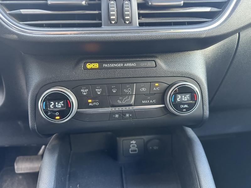 FORD Kuga d’occasion à vendre à NARBONNE chez SAVVIC AUTO (Photo 16)